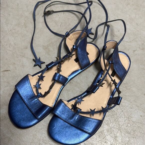 Fun Blue Metallic  Strappy Sandals - AZULU Colombia Brand - BRAND NEW - Size 39 - Picture 1 of 4